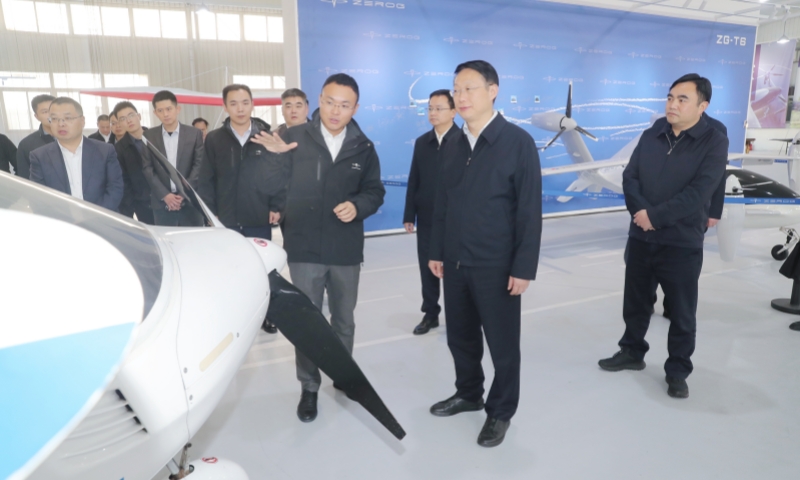 中共眉山市委书记黄河率调研组赴宝运莱调查调研
